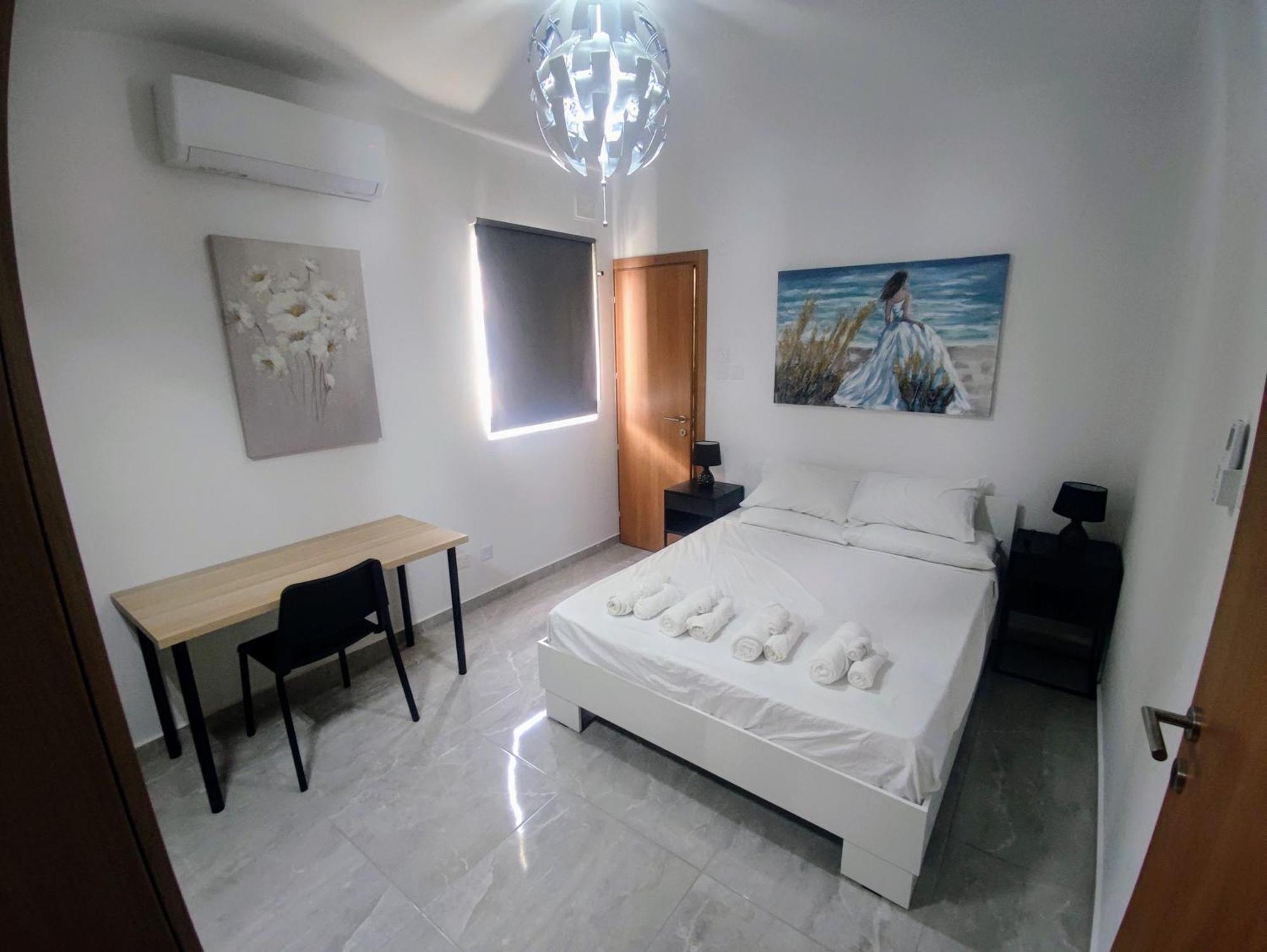 Deggies Apartments - Spacious, Modern Apartment! Нашшар Экстерьер фото